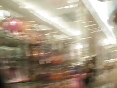 തൃപ്തികരമല്ലാത്ത ബോസ് ഓഫീസിൽ ജോലിയിൽ ഒരു സ്ലട്ട് ഒരു ഫക്ക് ഉണ്ടായിരുന്നു