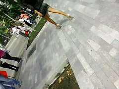 ഉറക്കമുണര്ന്നപ്പോള് പെണ്കുട്ടി വടി കുടിച്ചു