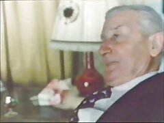 എനിക്ക് സഹിക്കാൻ കഴിഞ്ഞില്ല........... ഒരു നാണം കുണുങ്ങി...........