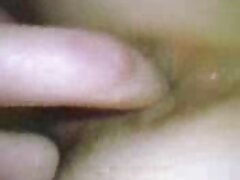 ഇരുണ്ട ലൈംഗിക യുവതി ലൈംഗിക മുമ്പ് കഴുകി