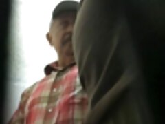 ലിംബർ പെൺകുട്ടി അതിശയകരമായ പന്ത് പാർട്ണർ