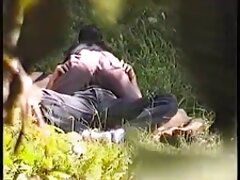 നഗ്നനായി ഷവർ സജീവമായ സെക്സ് ചെയ്യുന്നത്